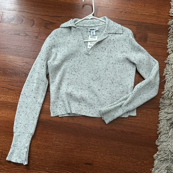 Marshalls Sweaters - Gray cropped sweater